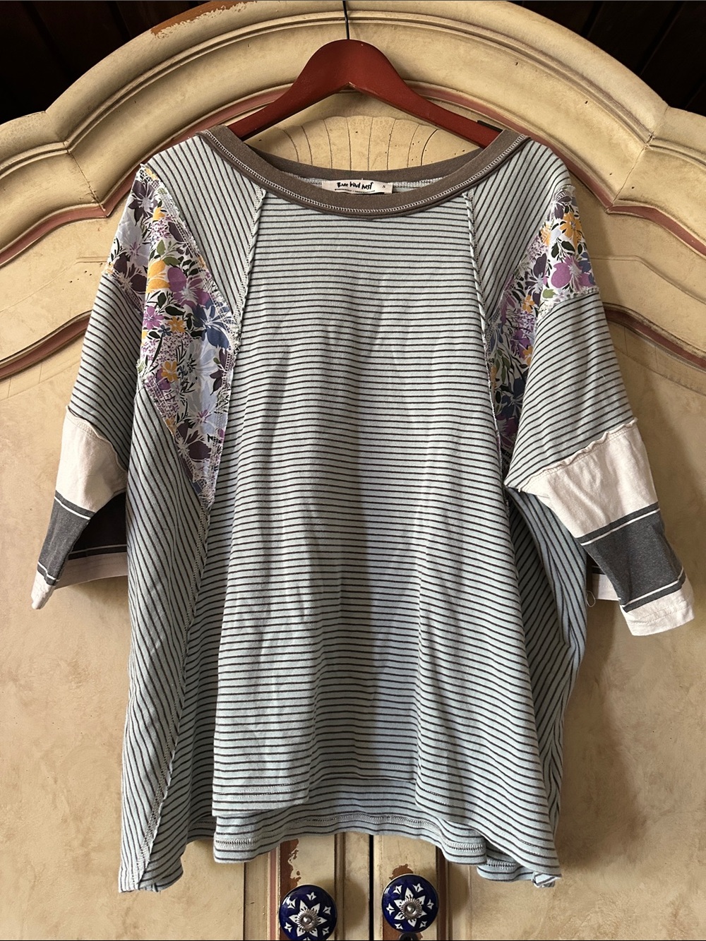 Three Birds Nest Striped Raglan Tunic with Floral Panels size Small